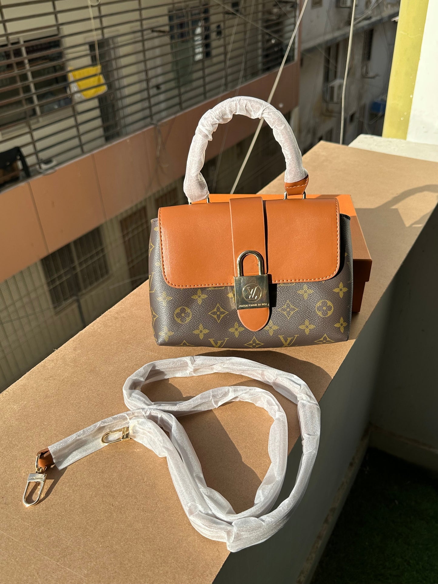 Lv Famous Bag
