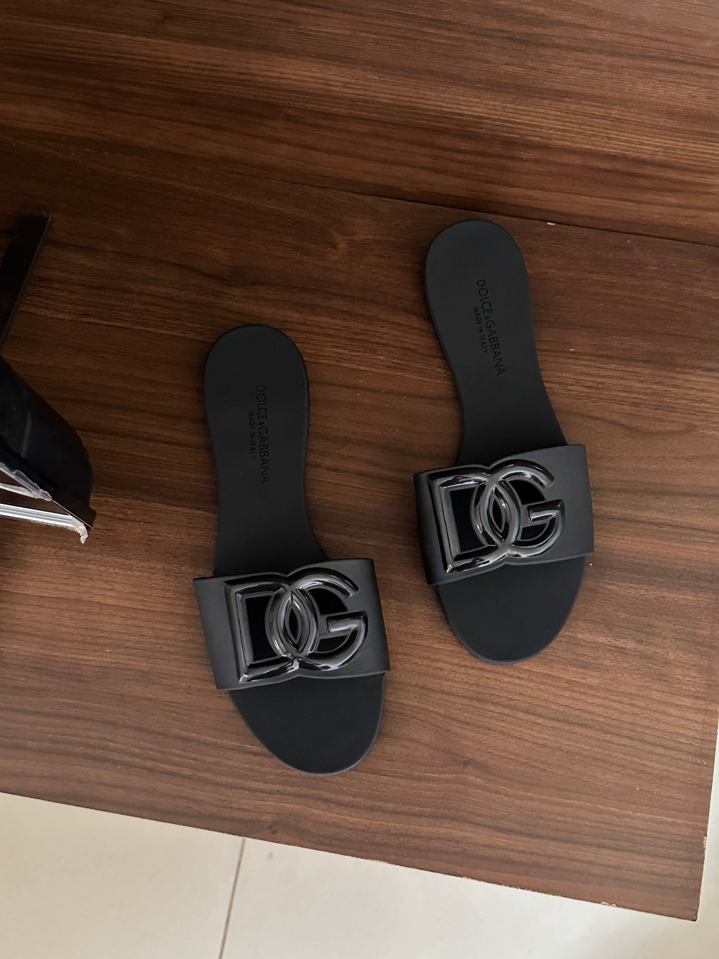 D&G Famous Brand Slipper