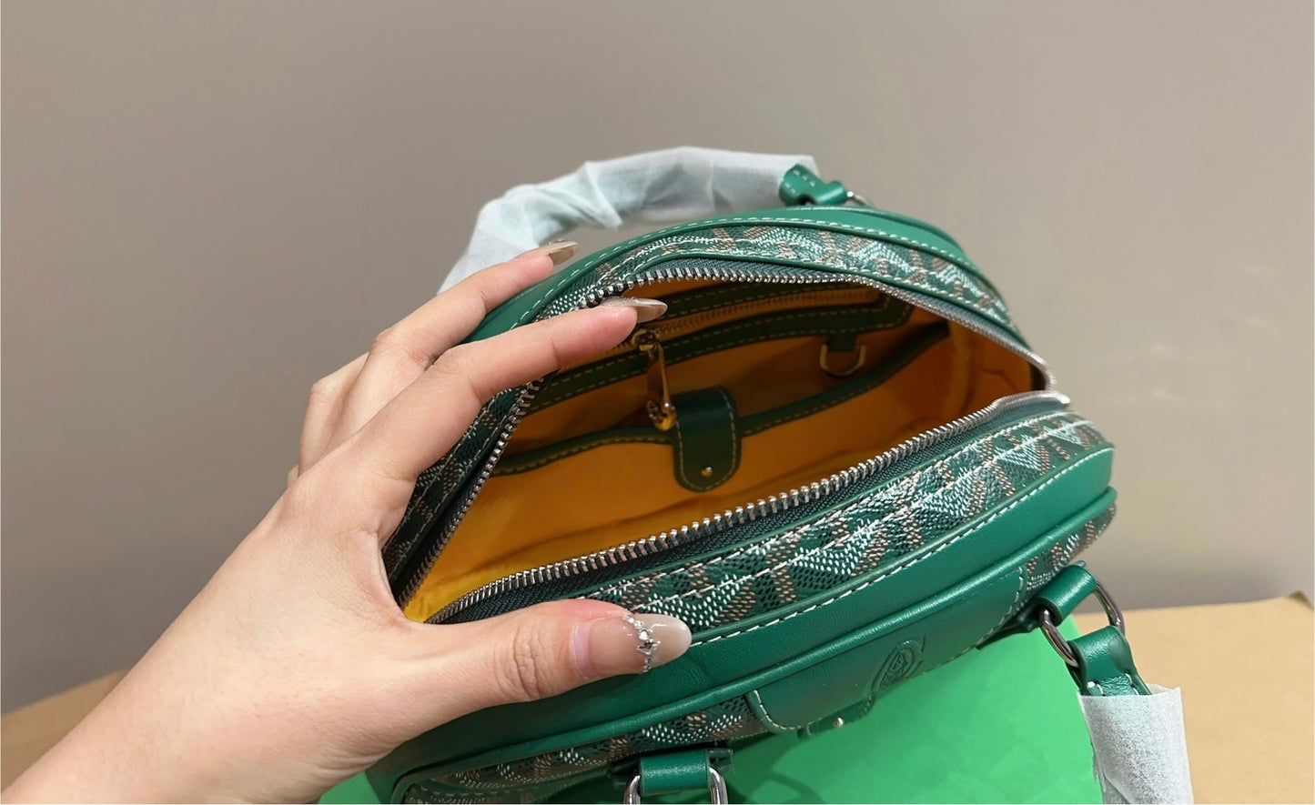 G*yard Brand Handbag ( 8 Colours )