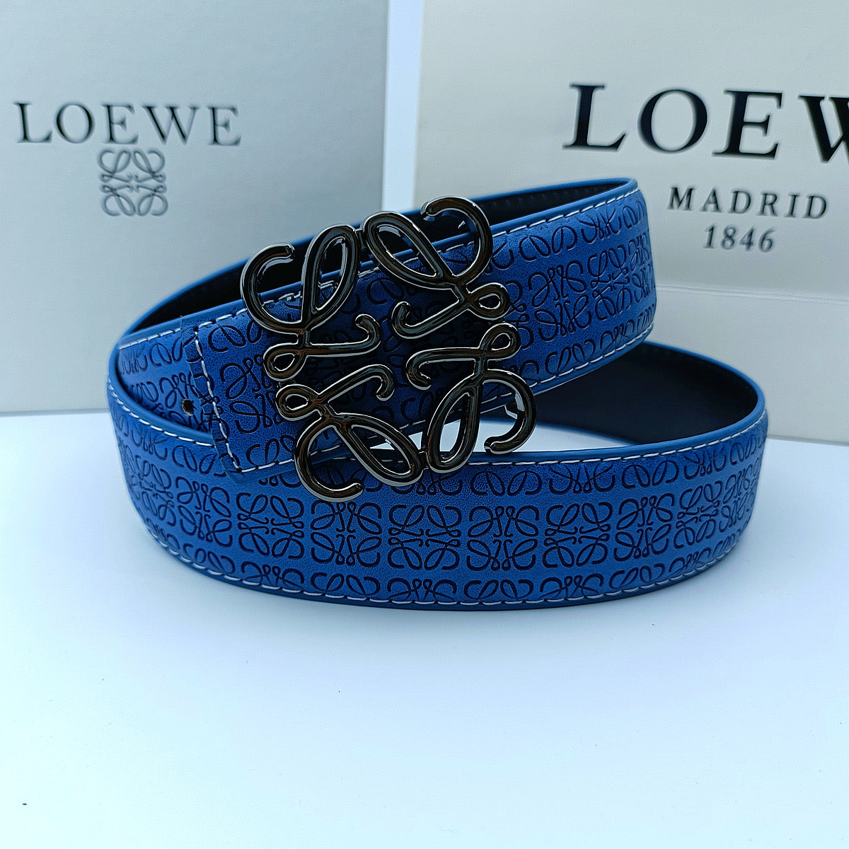 Loewe Belt ( 3 Buckle Shades )