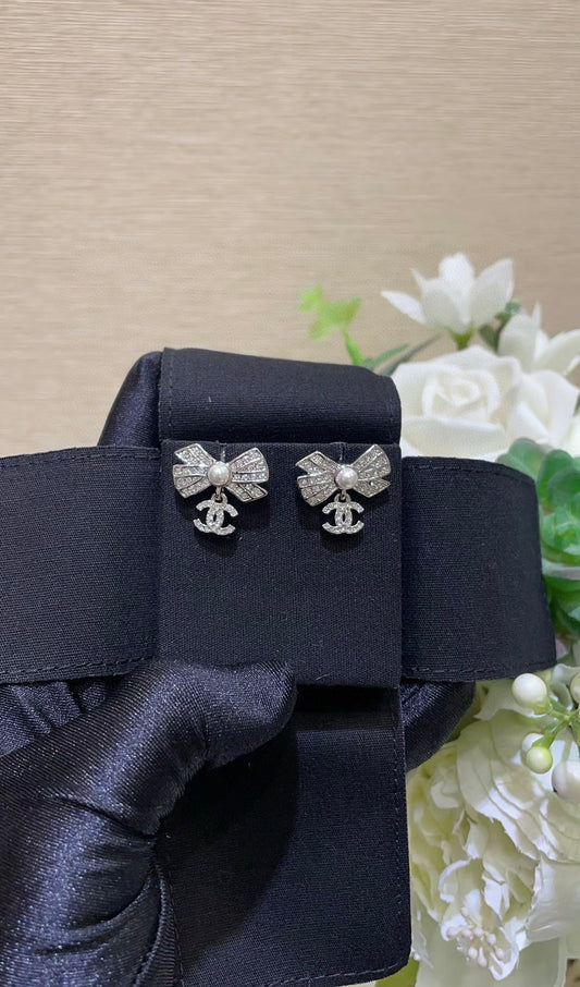 Cha*el Ear-ring ( Code : A1 )