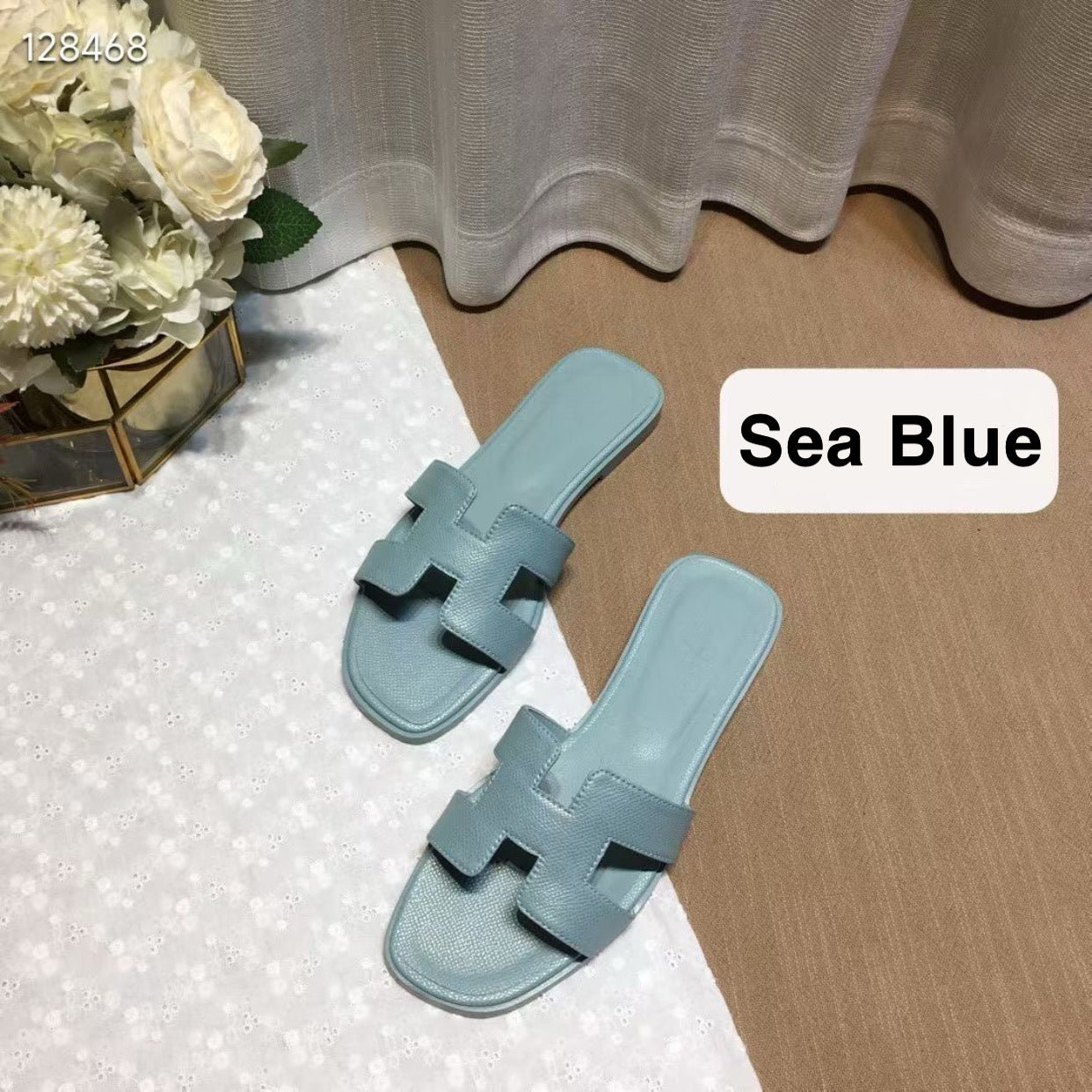 H Slipper in Sea Blue