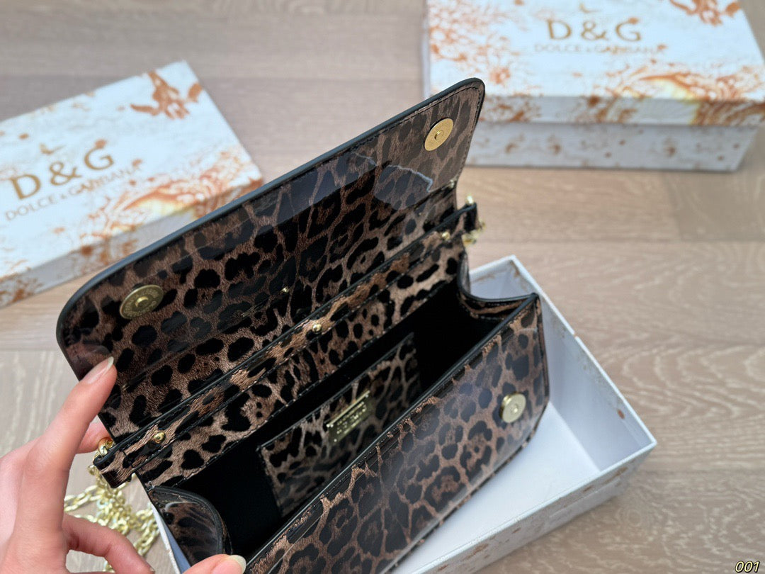 D&G Stylish Shoulder + Hand Bag