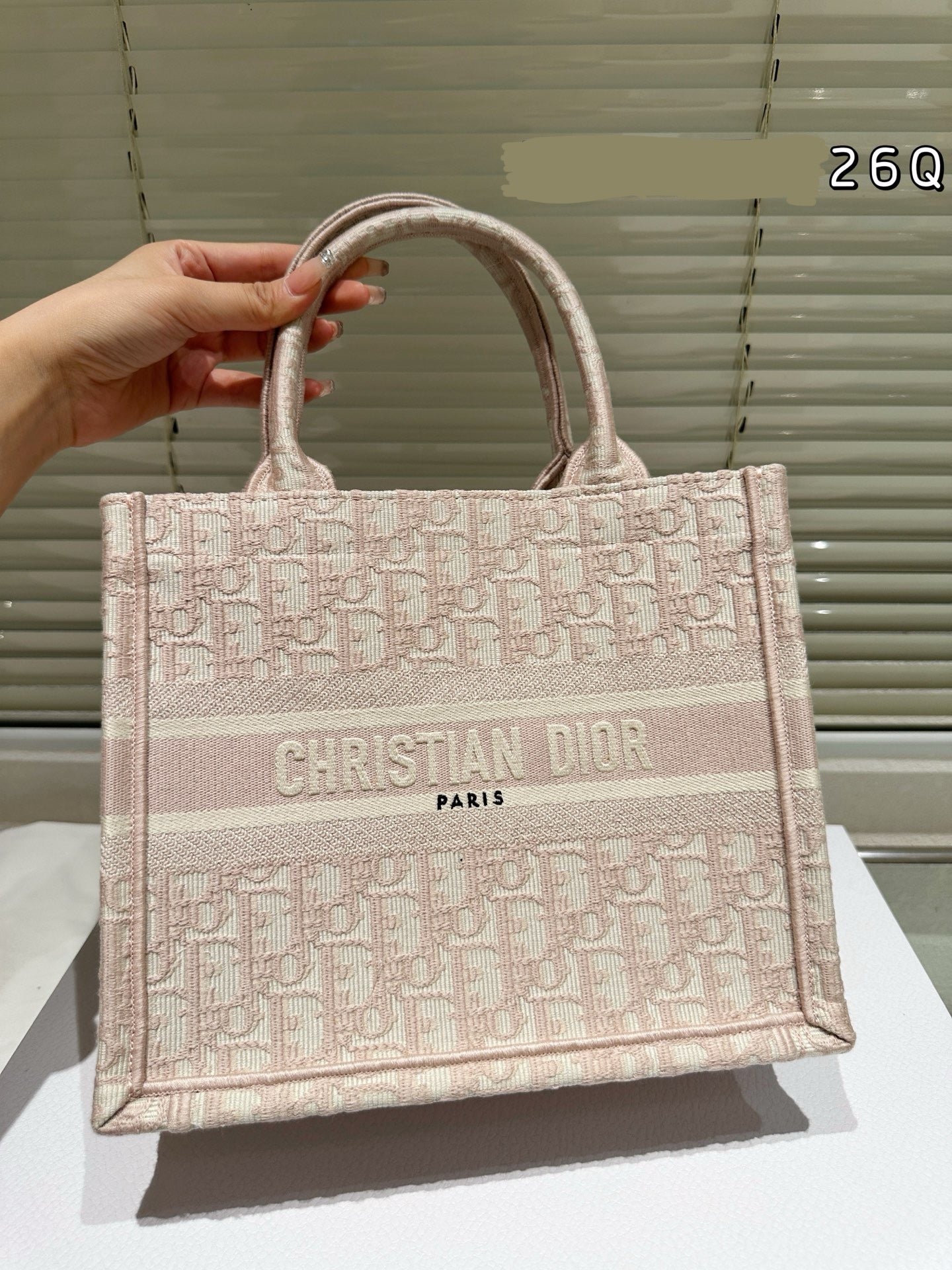 Di*r Embroidery Tote Bag ( 3 Sizes )