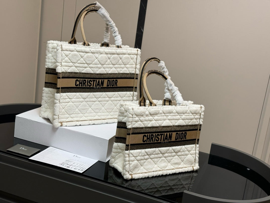 Di*r Embroidery Fluffy Tote Bag ( 2 sizes & 3 Colours )