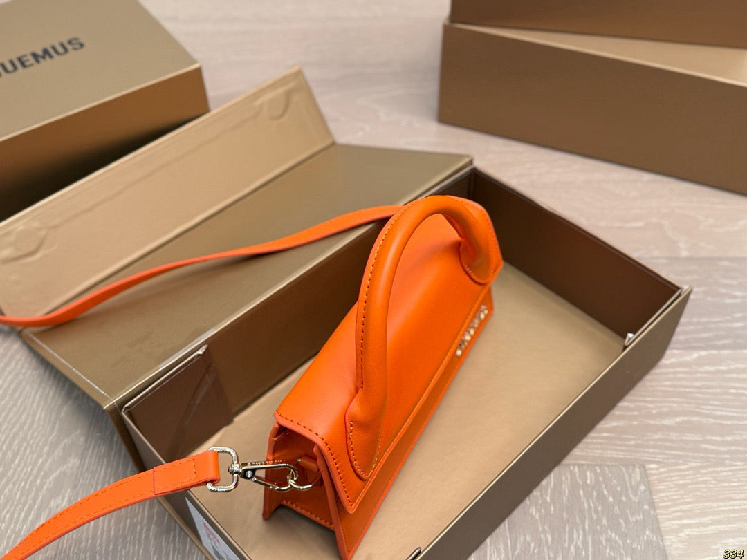 Jacq*emus Cross Body Bag ( Multi Colours )