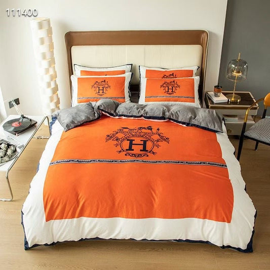 H*rmes Bed Sheet