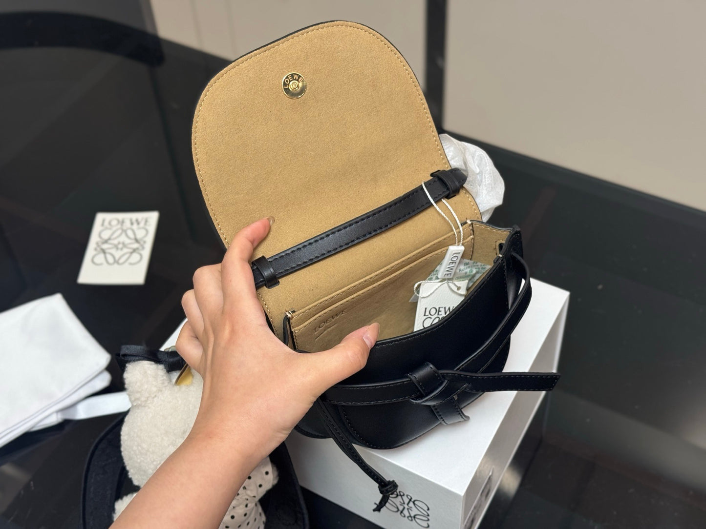 Lo*we Saddle Crossbody Bag ( 2 Colours )