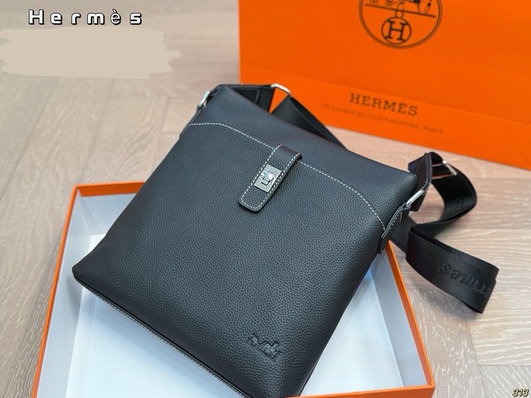 H*rmes Crossbody bag