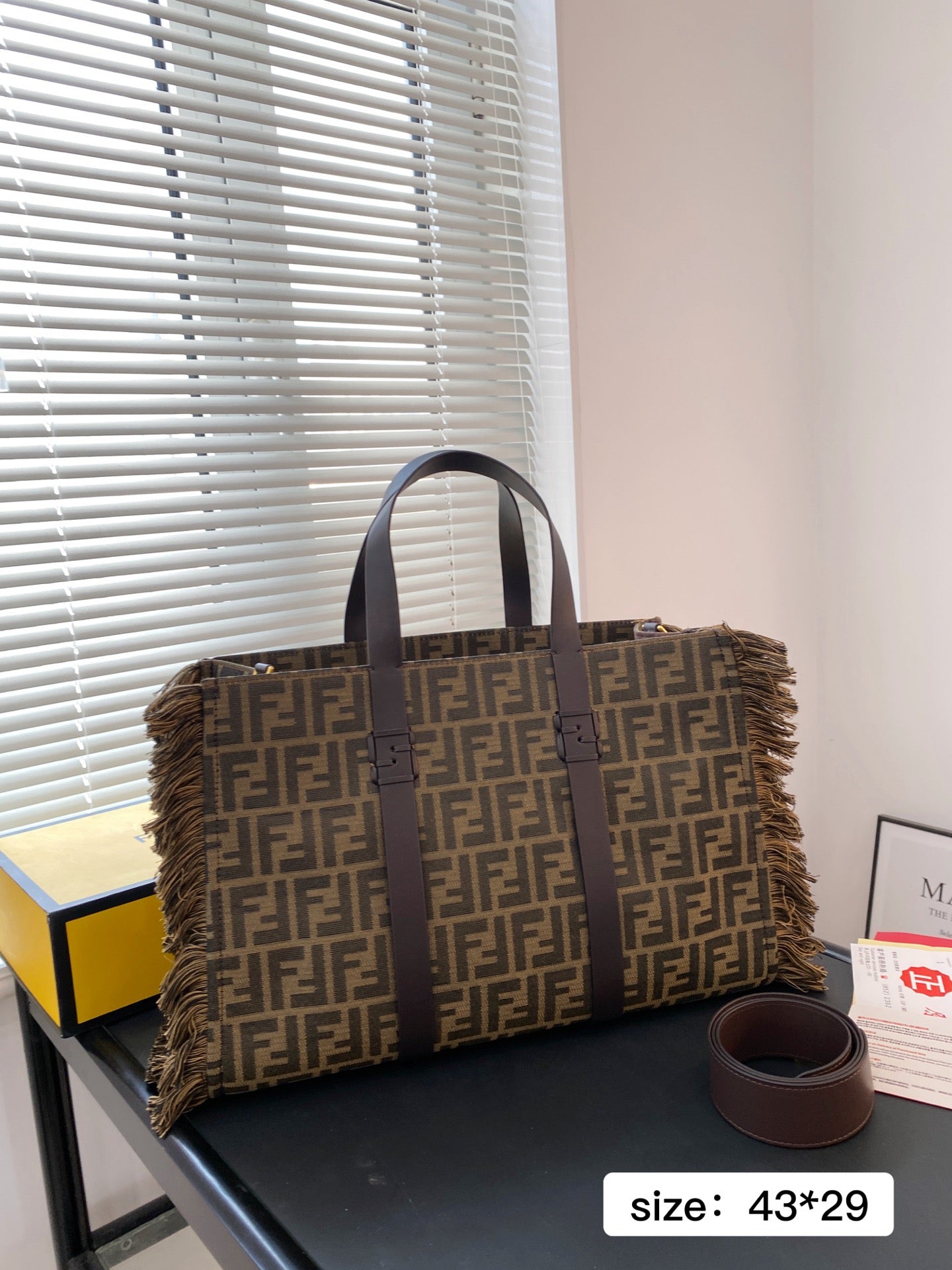 Fe*di Giant Tote Bag