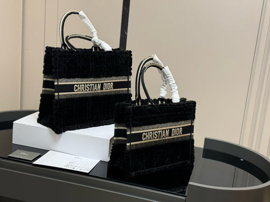 Di*r Embroidery Fluffy Tote Bag ( 2 sizes & 3 Colours )