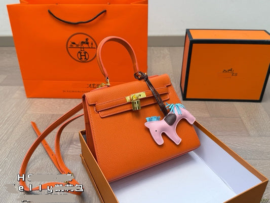 H*rmes Birkin Bags ( 8 Colours )