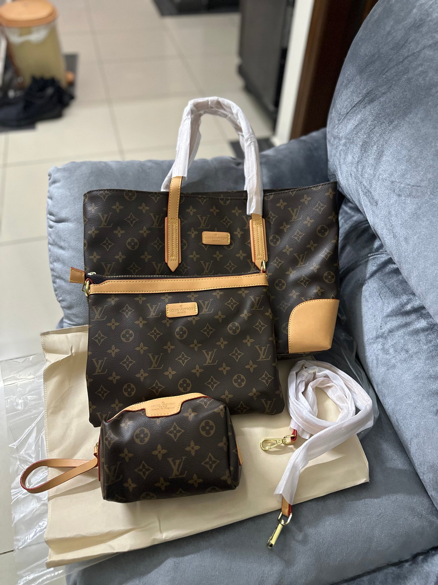 Lv Bag with pouches