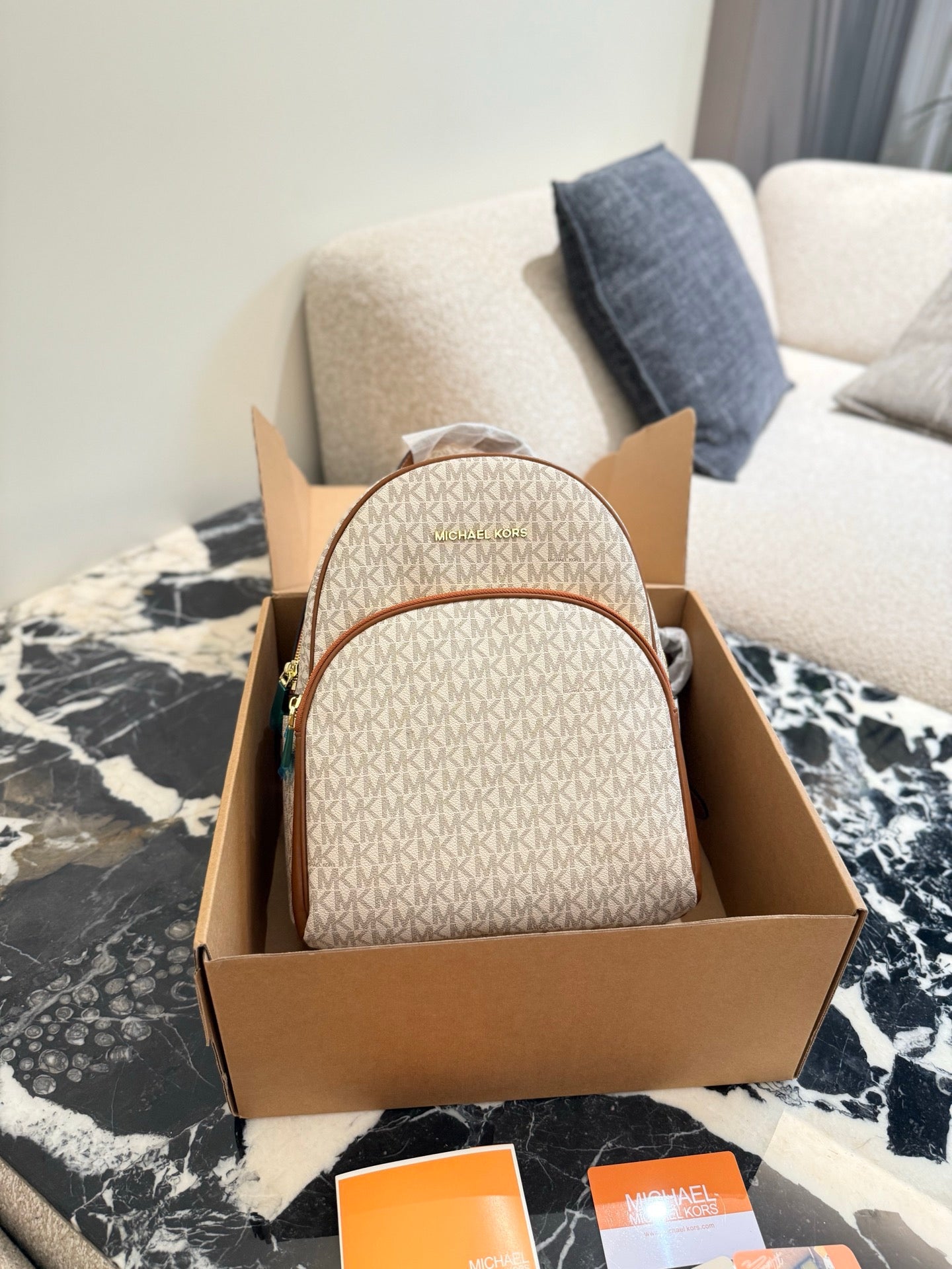 MK Bag-pack Abbey Series ( 4 Shades )