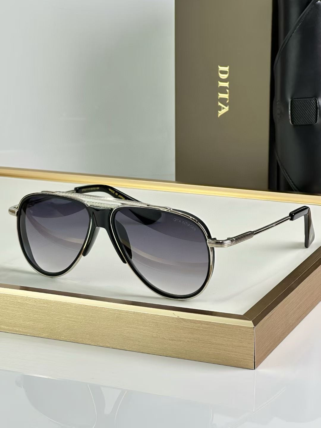 DITA - Model : DTS 211 ( Multiple Shades )