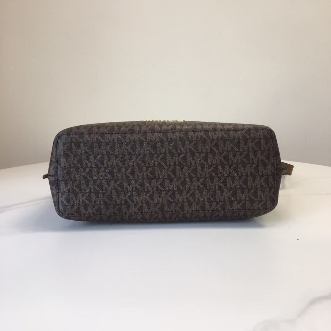 Lv Handbag ( 4 Shades )
