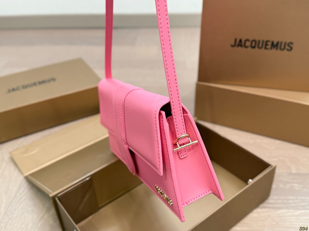 Jacq*emus Underarm Bag ( Multi Colours )