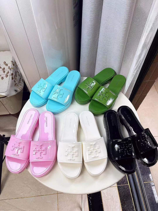 T Burch Most Demanding Slipper ( 5 Colours )