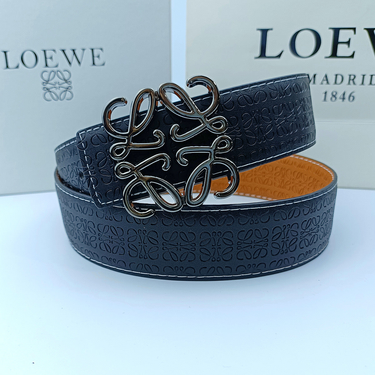 Loewe Belt ( 3 Buckle Shades )