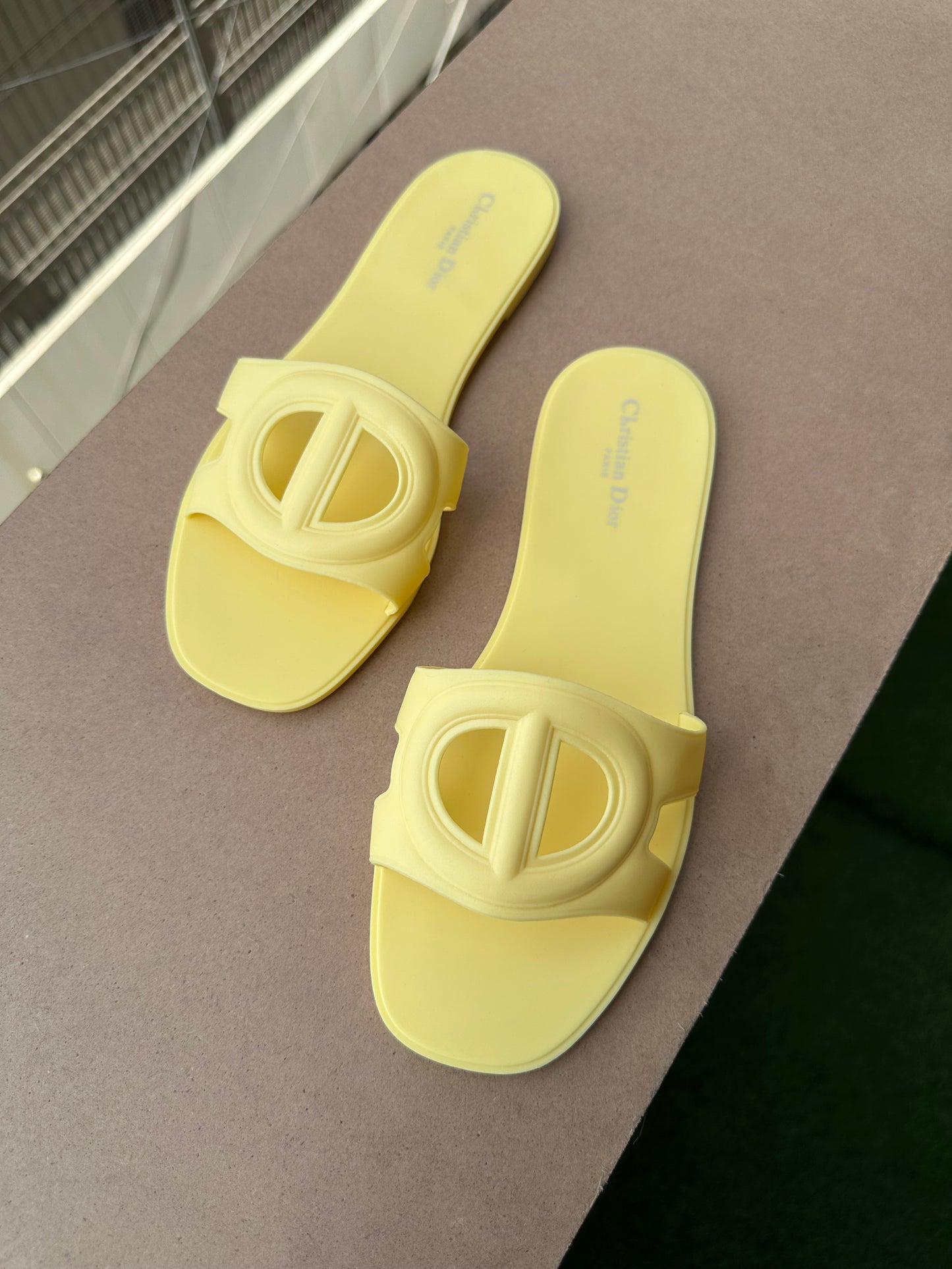 Di*r Soft Slipper ( 4 Colours )