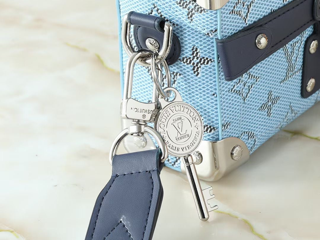 Lv Trunk Bag