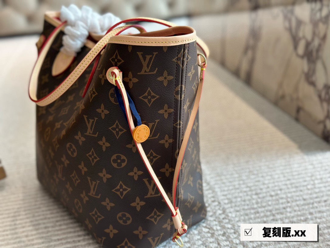 Lv Neverfull