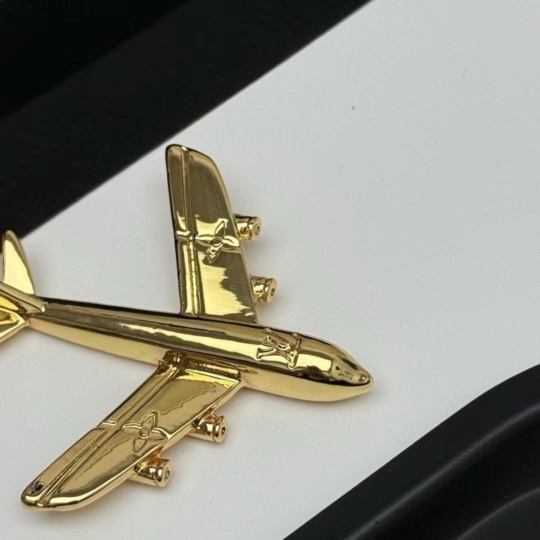 Lv Famous Plane Keychain