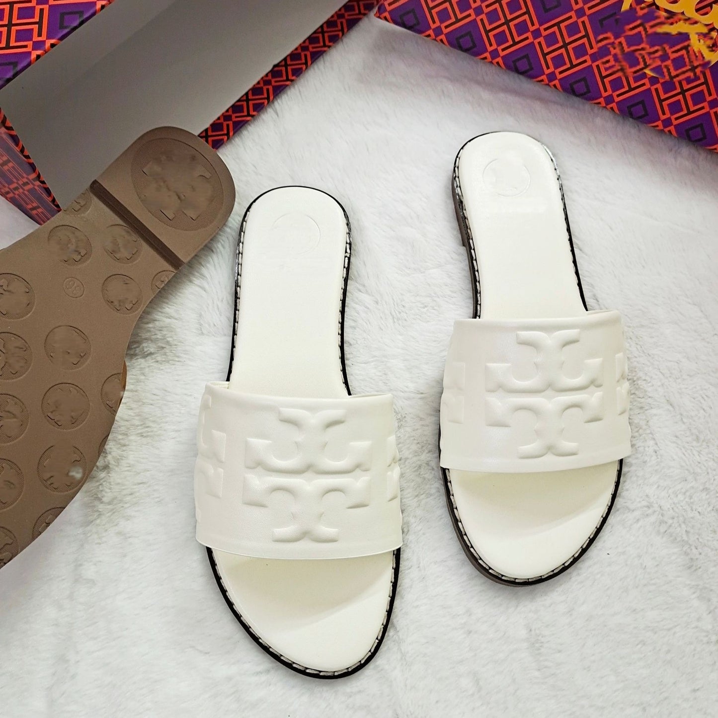 T Burch - Slipper ( 4 Colours )