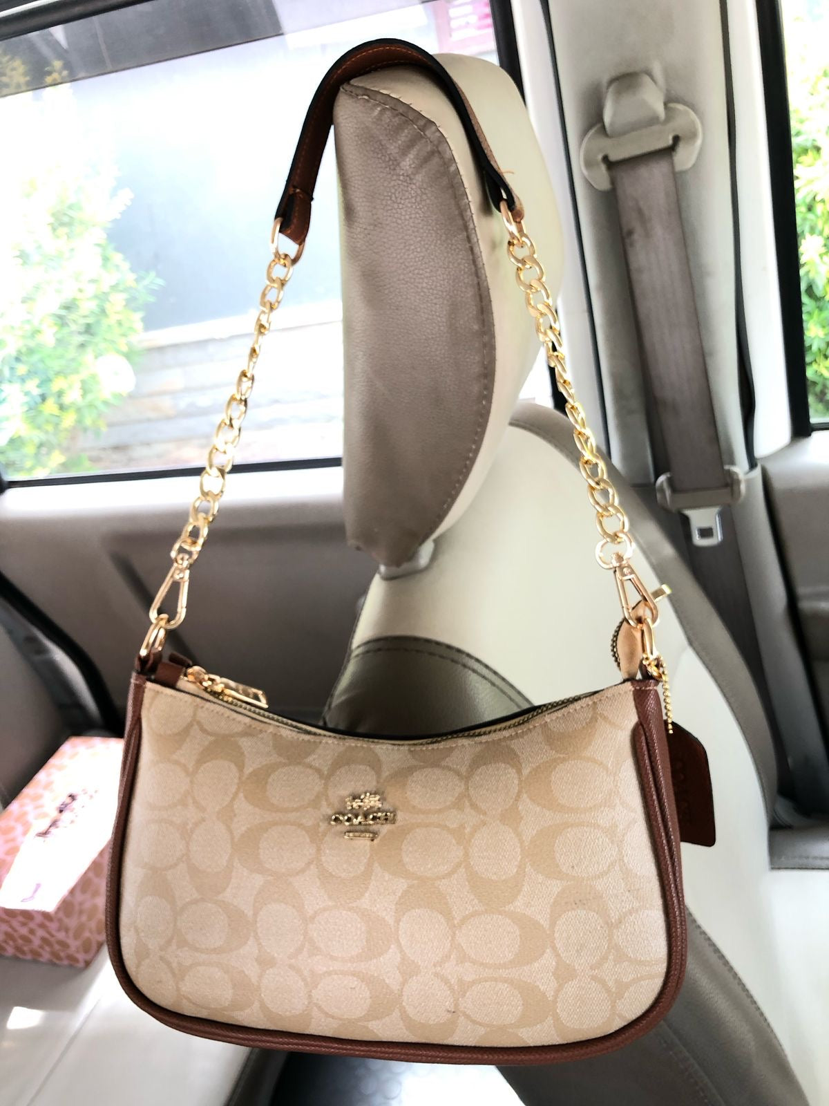 C*ach Shoulder Bags ( 5 Shades )