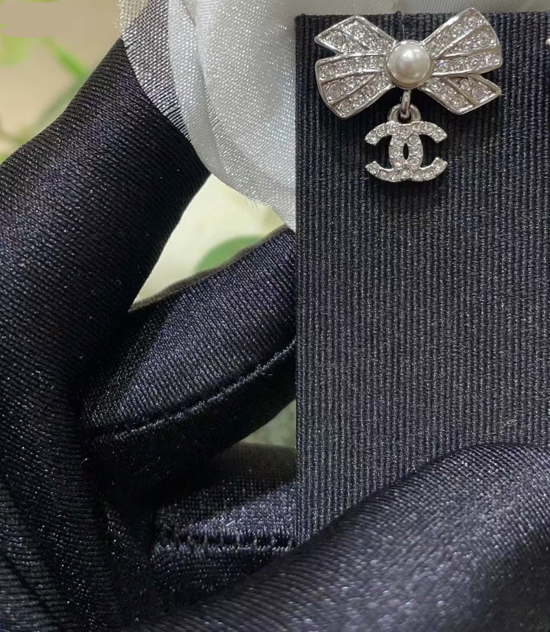 Cha*el Ear-ring ( Code : A1 )