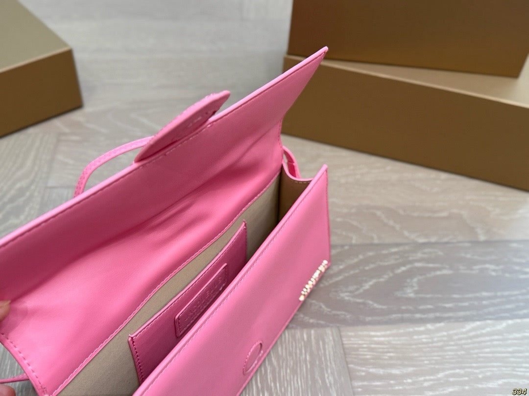 Jacq*emus Underarm Bag ( Multi Colours )