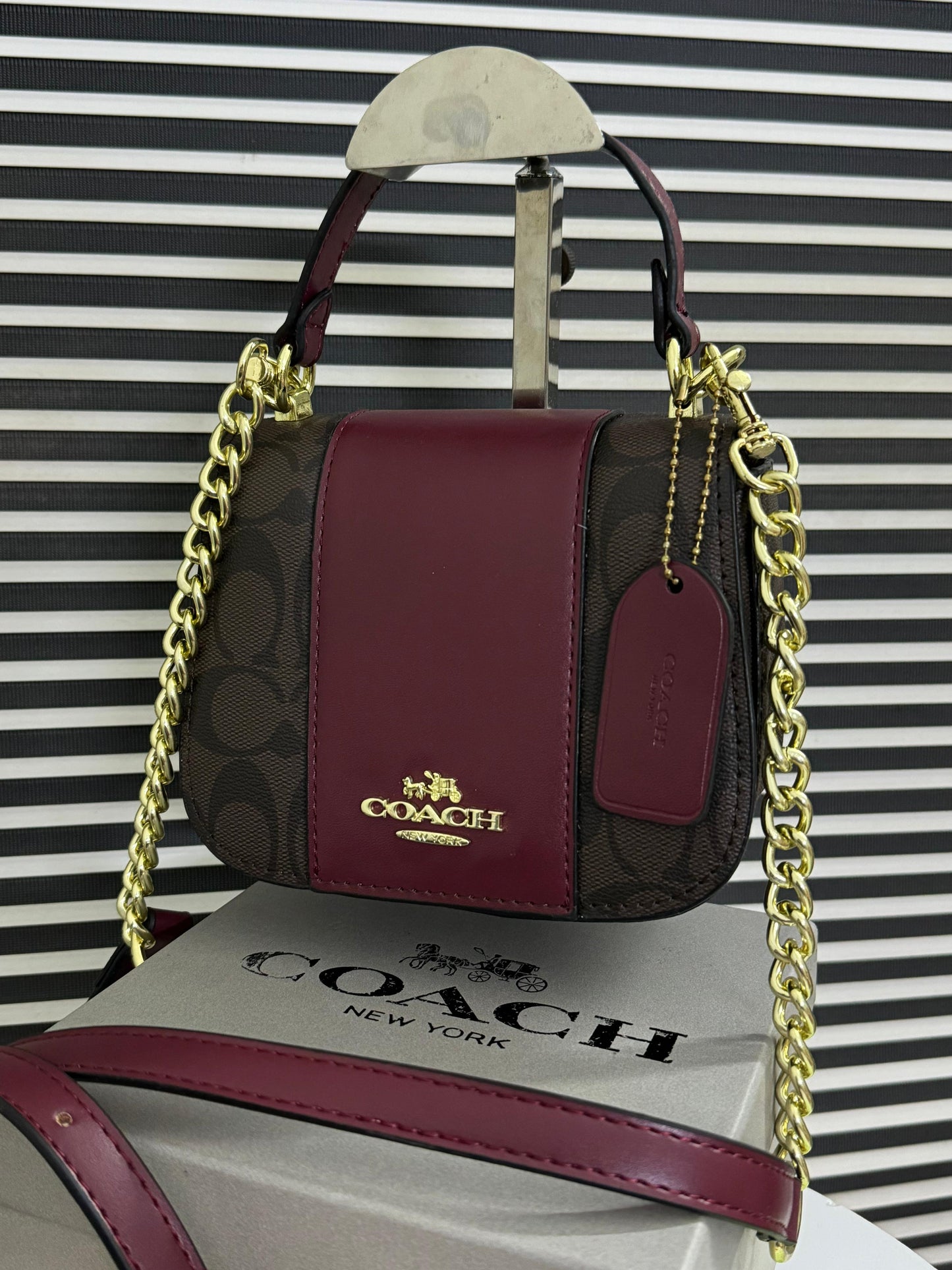 C*ach Cross Body Bag ( 2 Colours )