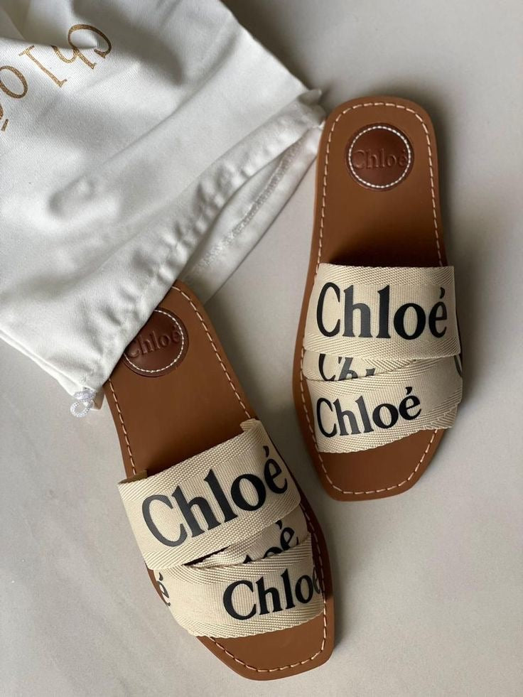 Chl*e Famous Slipper ( 2 Colours )