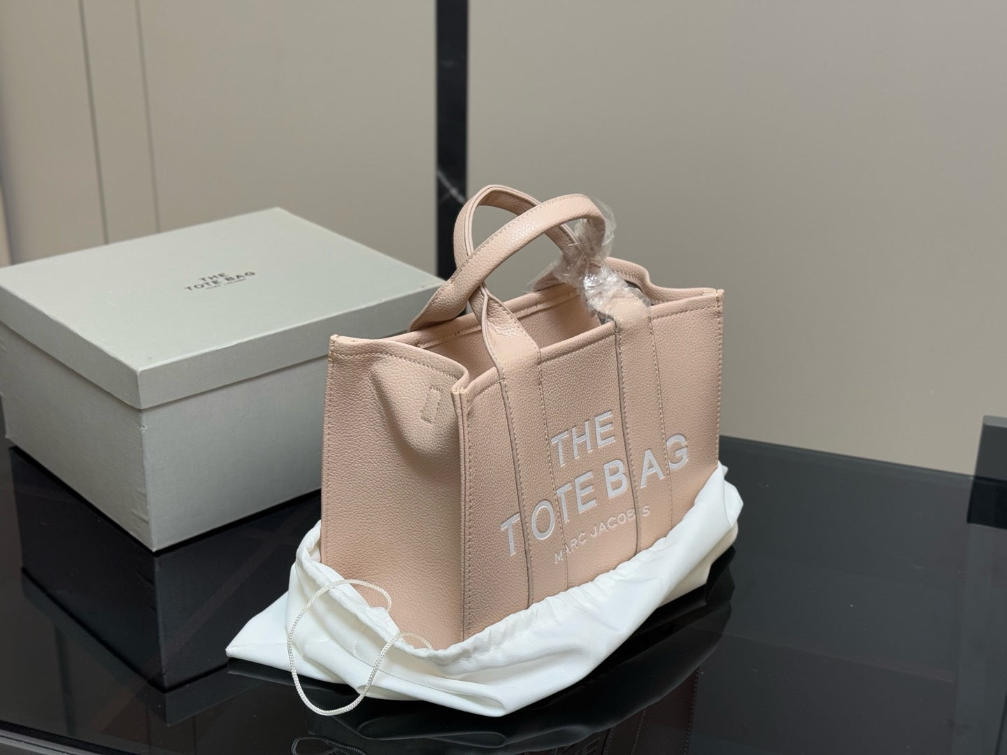 MJ Traveler Tote Bag ( Multiple colours )