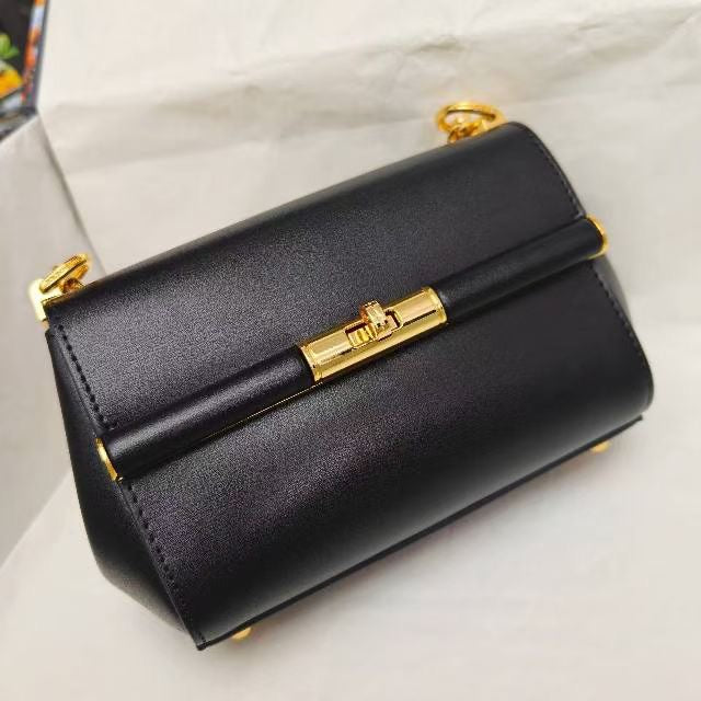 D&G Crossbody bag