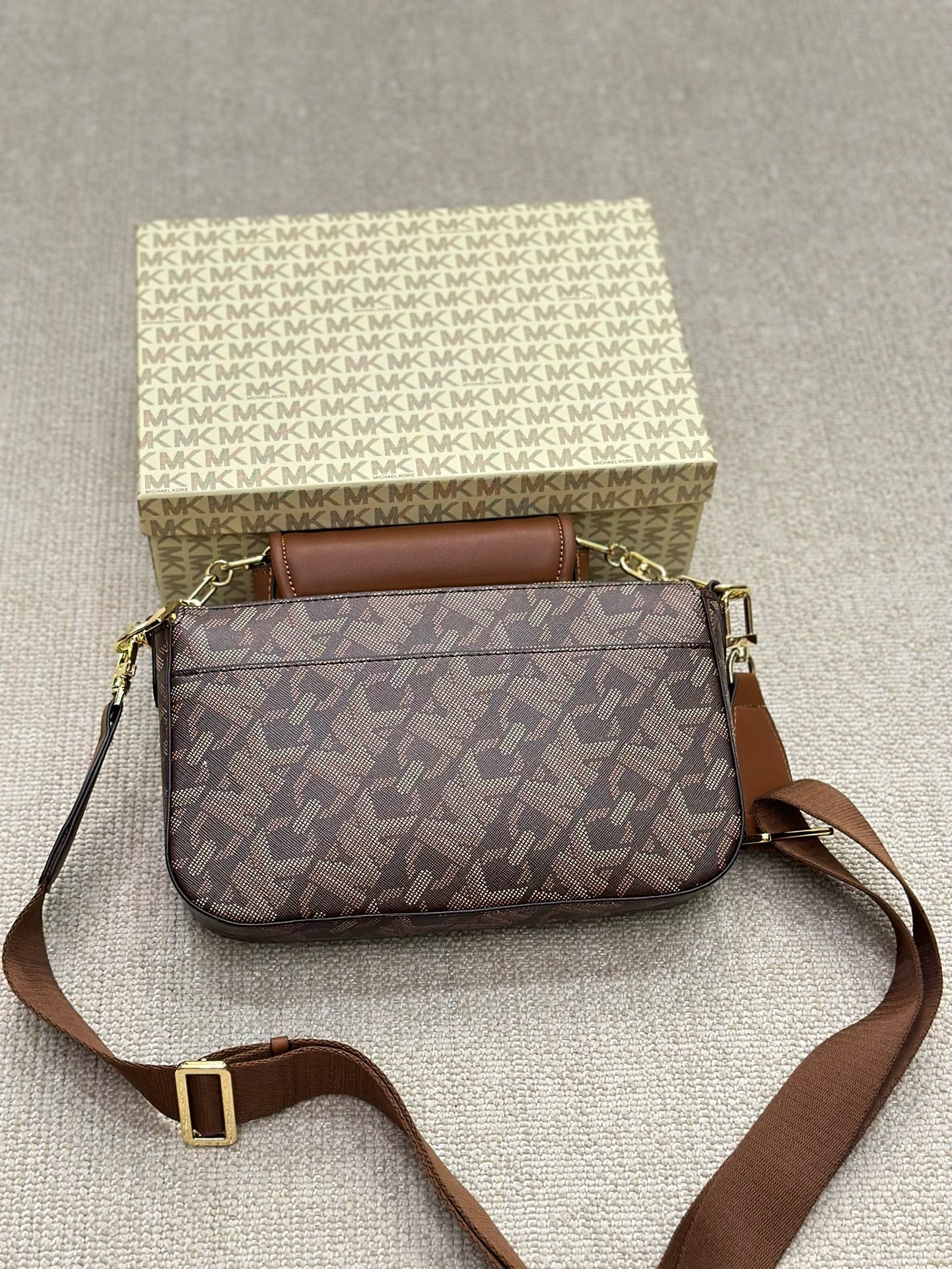 MK Cross Body Bag ( 3 Colours )