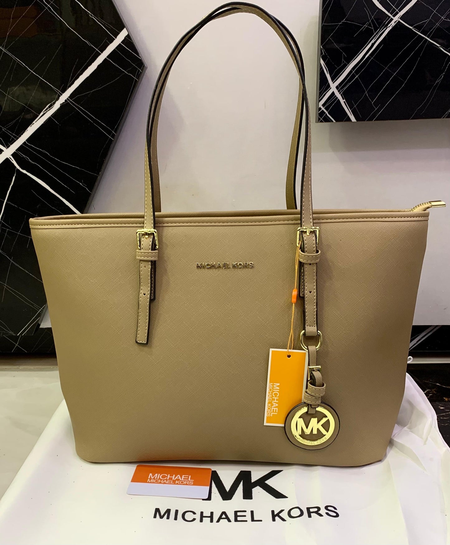 MK Handbag ( 5 colours )