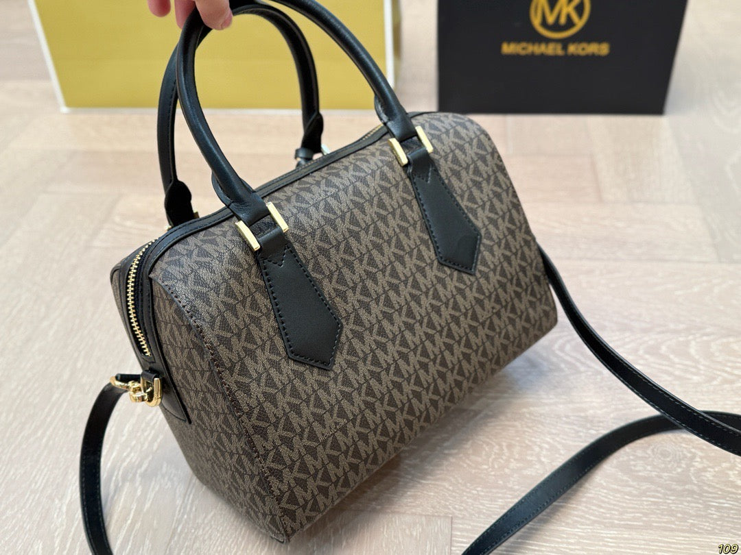 MK Famous Handbags ( 5 Colours )