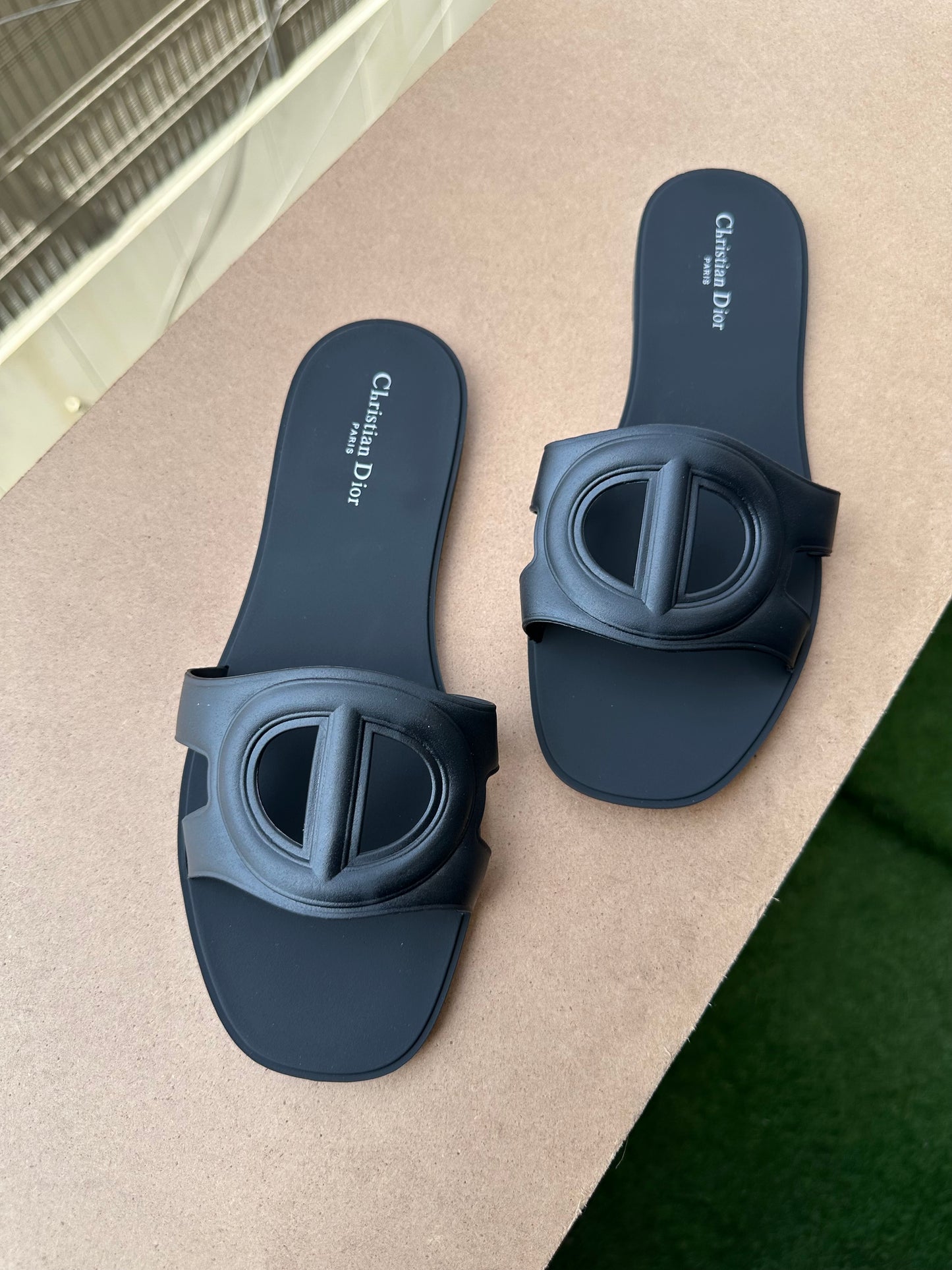 Di*r Soft Slipper ( 4 Colours )