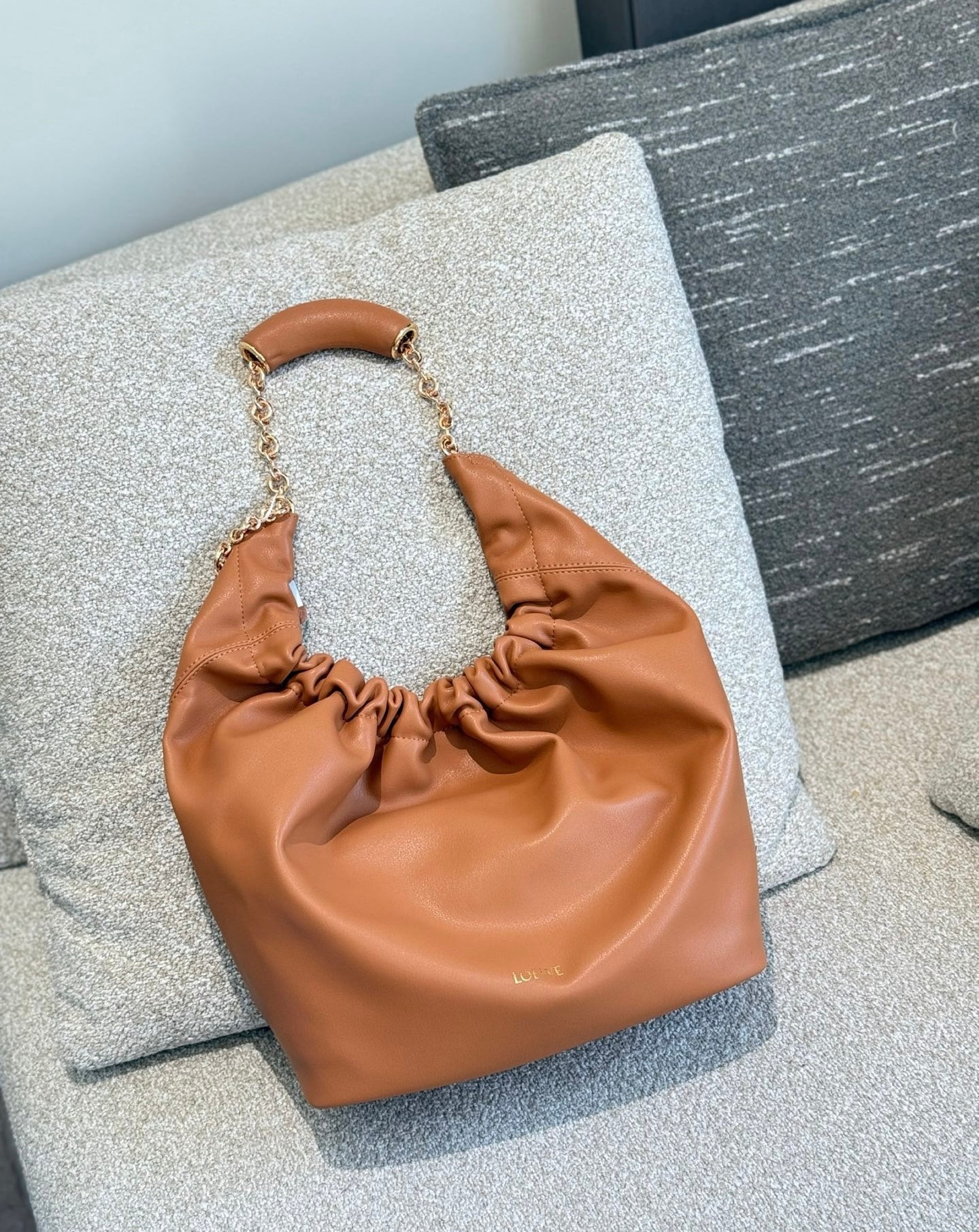 Lo*we Latest Handbags