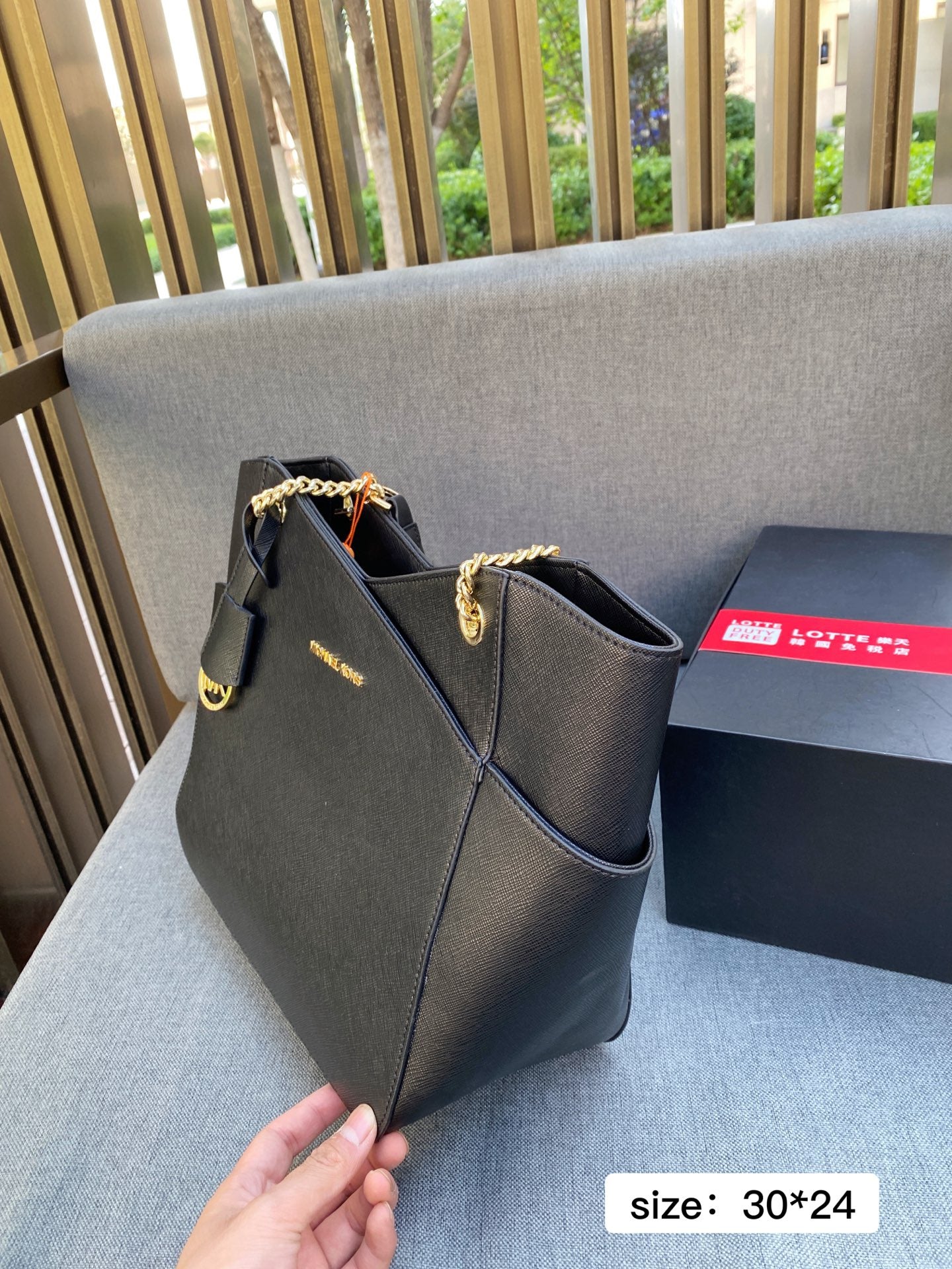 MK Tote Bag ( 4 Colours )