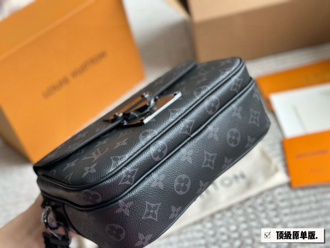 Lv Slock Men’s Bag