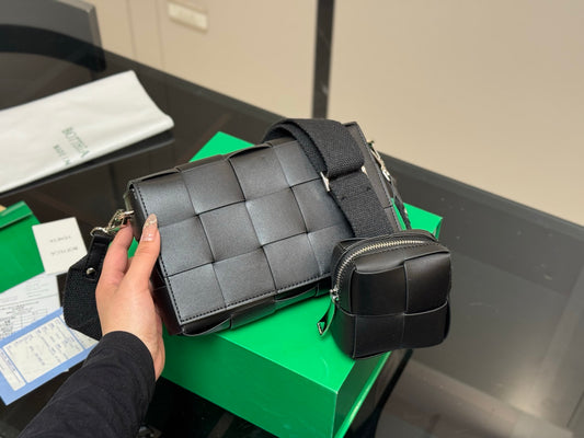 B*ttega Veneta Crossbody Bag ( 4 Colours )