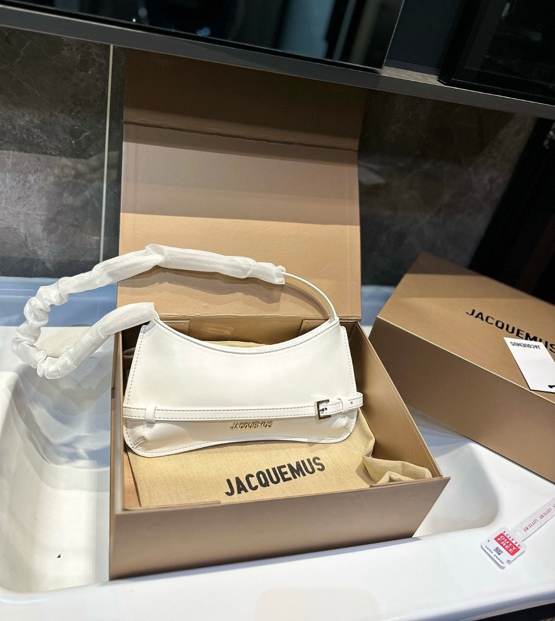 Jacq*emus Bag ( Multi Colours )