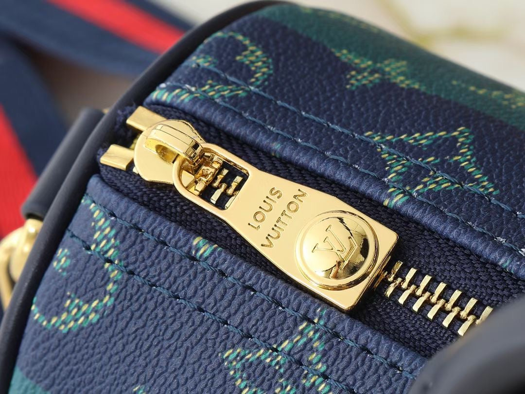 Lv Smart Carry Bag ( Unisex )