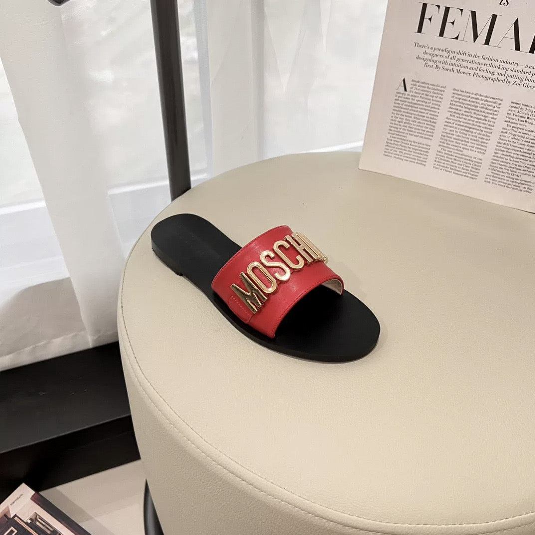 Moschino Slipper ( 4 Colours )