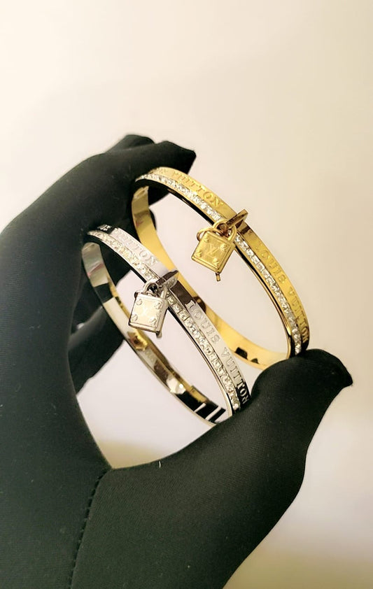 Lv Bracelets