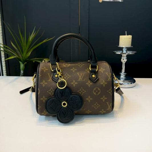 Lv Duffle Bags