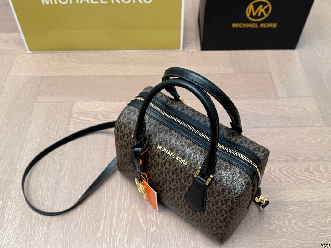 MK Famous Handbags ( 5 Colours )