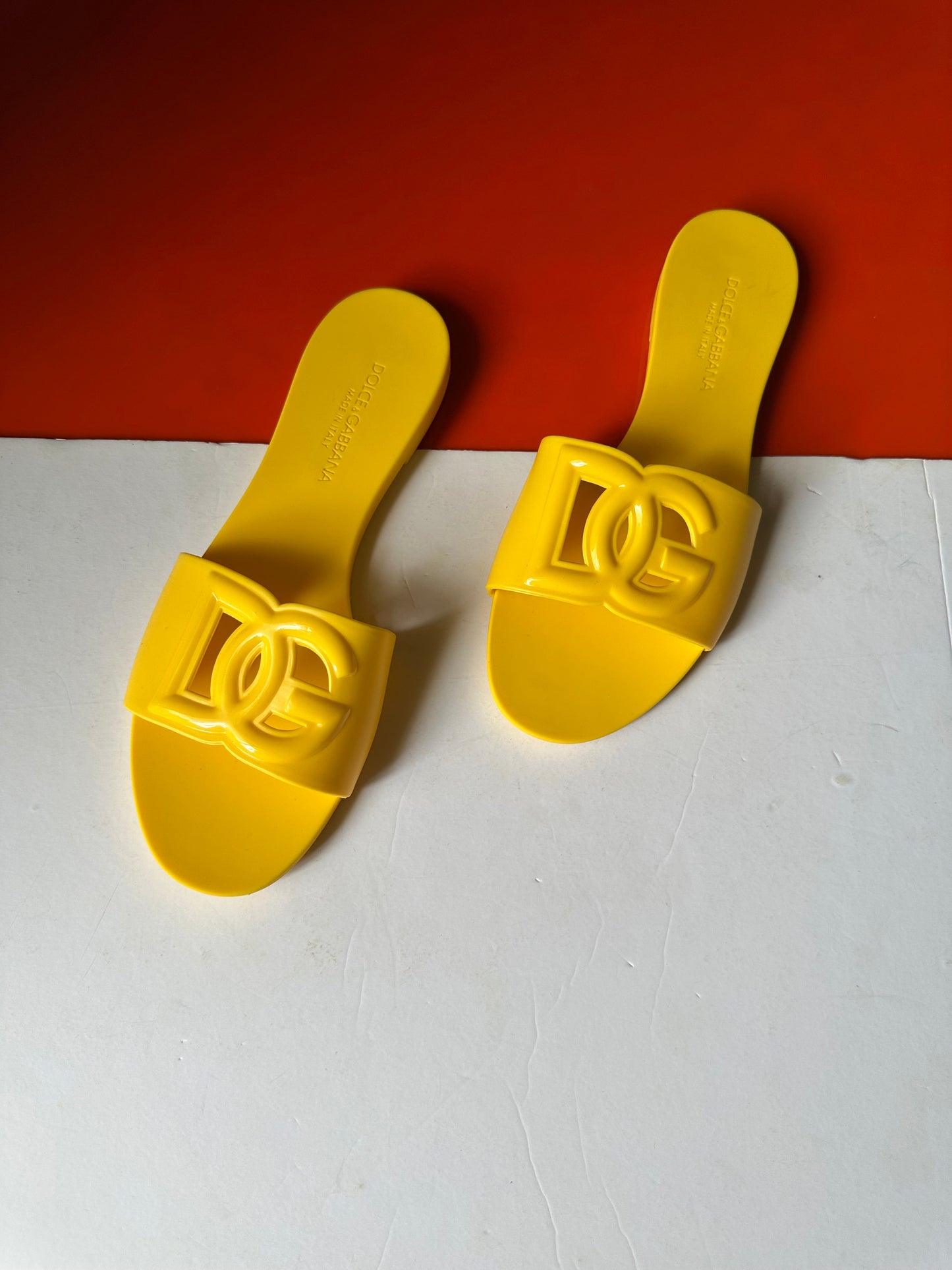D&G Slides - Famous Brand